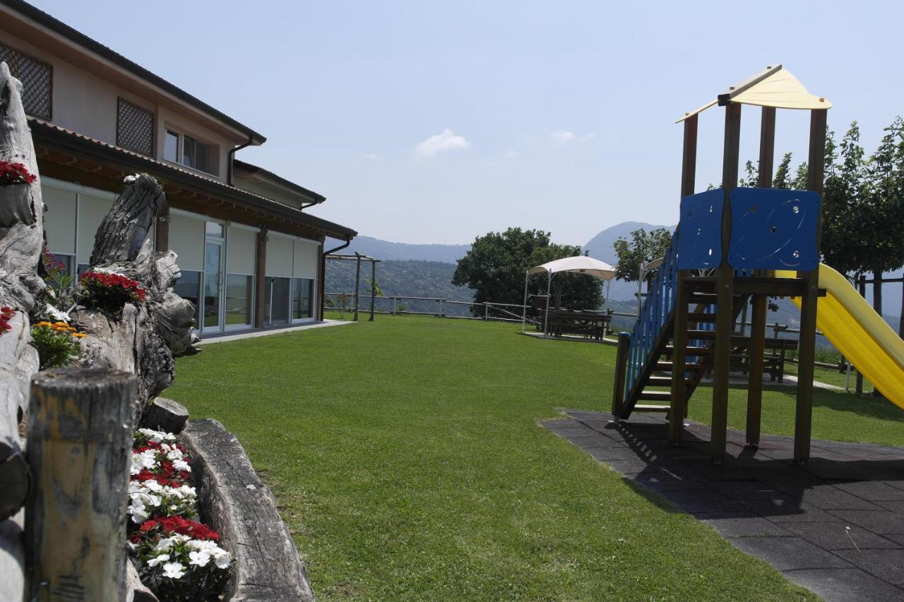 Agriturismo Fattoria Monte Baldo Vista Lago Caprino Veronese Εξωτερικό φωτογραφία