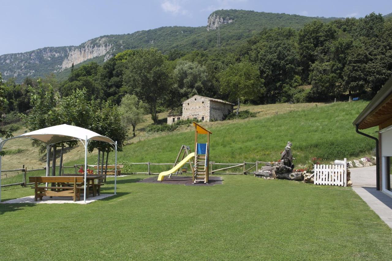 Agriturismo Fattoria Monte Baldo Vista Lago Caprino Veronese Εξωτερικό φωτογραφία