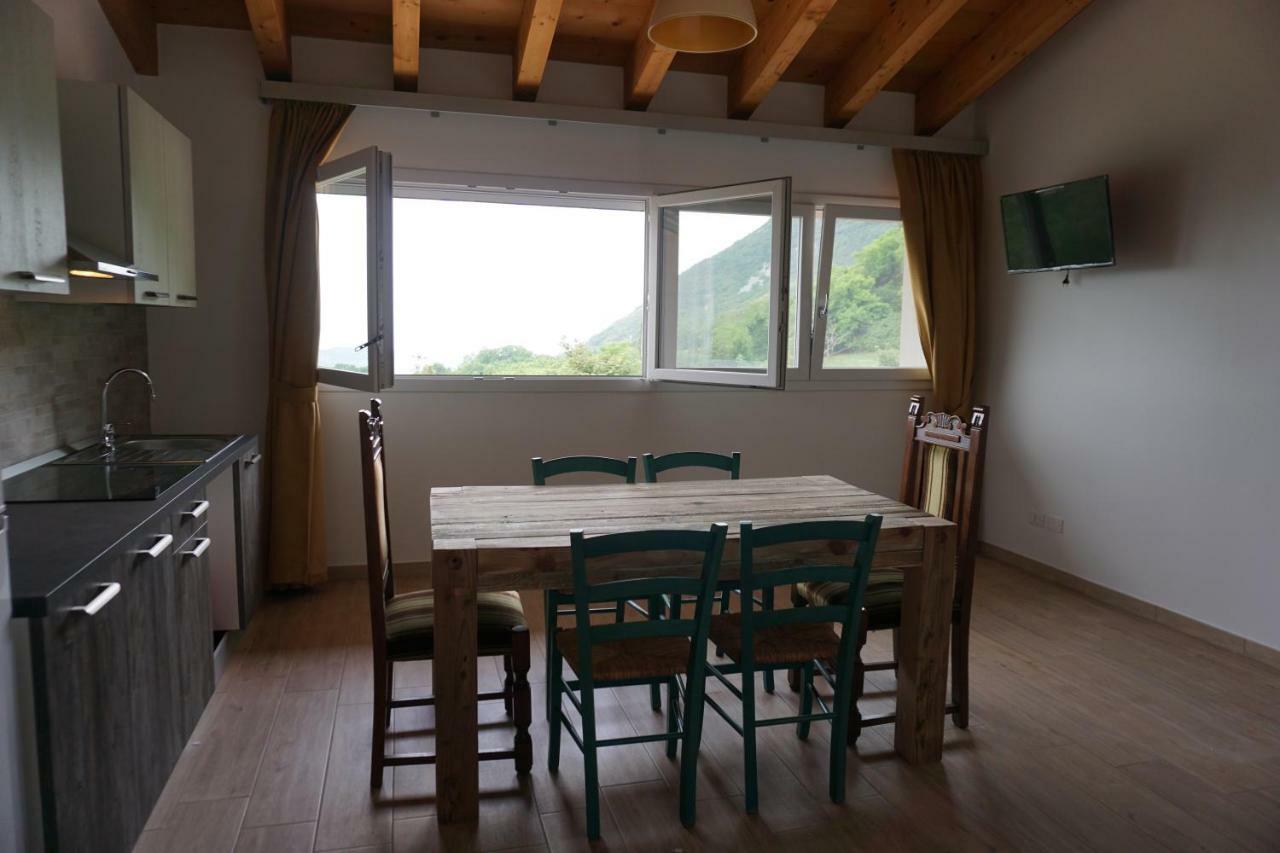 Agriturismo Fattoria Monte Baldo Vista Lago Caprino Veronese Εξωτερικό φωτογραφία